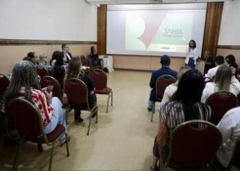 Bahia lidera avanço histórico na alfabetização e inicia 2026 com novas estratégias | SECOM