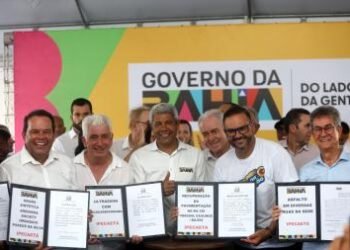 Governador autoriza obras de infraestrutura e educação e reforça serviços em Ipecaetá | SECOM