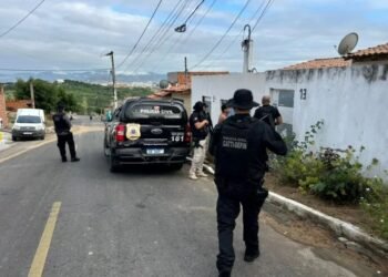 Operação Cerco prende 2 integrantes de facção no interior baiano