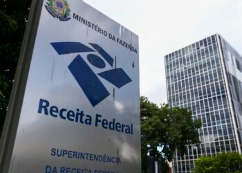 Receita regulamenta tributação mínima de 15% para multinacionais