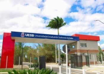 Uesb abre mais de 1.100 vagas para transferência de cursos de graduação | SECOM