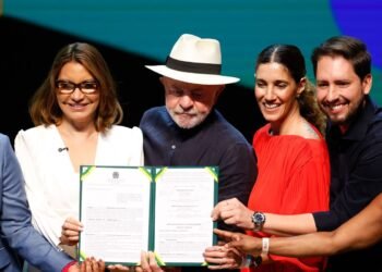 EBC e MinC assinam acordo para integrar acervo ao Tela Brasil