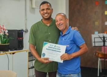Entidades que compõem o Conselho Municipal de Turismo recebem certificado – Prefeitura Municipal de Candeias.