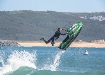 Pilotos de 10 países disputam Copa do Mundo Jet Waves neste final de semana em Guarajuba | SECOM