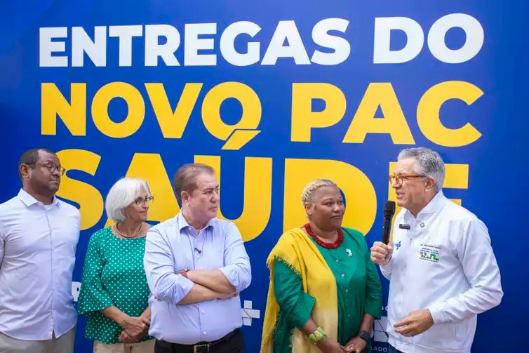 09.05.2026 – Campinas (SP) – Ministro da Saúde, Alexandre Padilha, durante evento de ampliação do atendimento do SUS, com entregas do Novo PAC Saúde e do programa “Agora Tem Especialistas”, além de atos de vacinação contra o vírus sincicial respiratório (VSR) e entrega de carteiras aos sanitaristas.

Fotos: João Risi / MS
