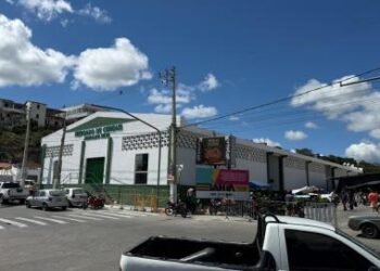 Entrega de mercado municipal amplia oportunidades para agricultura familiar em Jaguaquara | SECOM