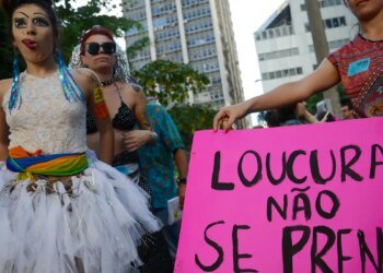 Tratamento humanizado ainda é desafio na luta antimanicomial no país