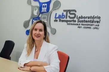 Carol Ornelles/Ascom Coppe Rio de Janeiro (RJ), 03/06/2026 – Dia Mundial do Turismo - Professora Andrea Santos, da Coppe.
Foto: Carol Ornelles/Ascom Coppe